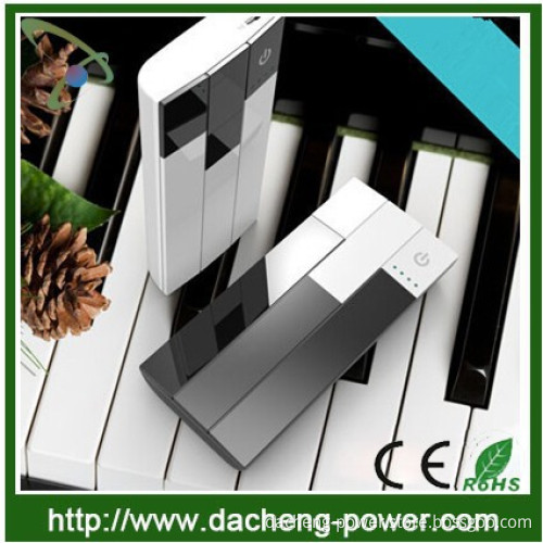 2015 hot selling universal smartphone portable piano power bank 16800mah